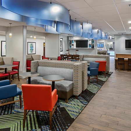 Holiday Inn Express Atlanta Airport-College Park By Ihg Buitenkant foto