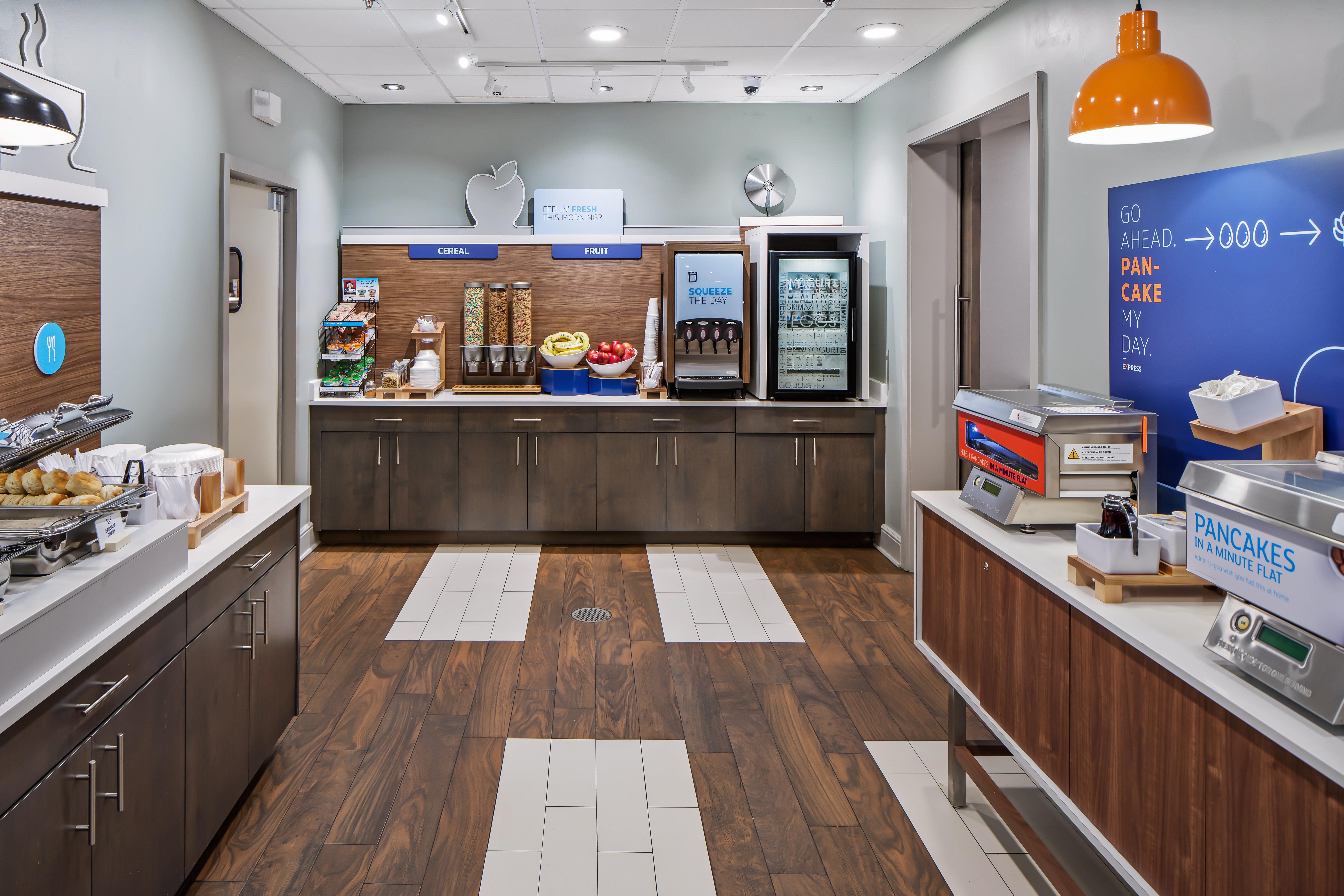 Holiday Inn Express Atlanta Airport-College Park By Ihg Buitenkant foto