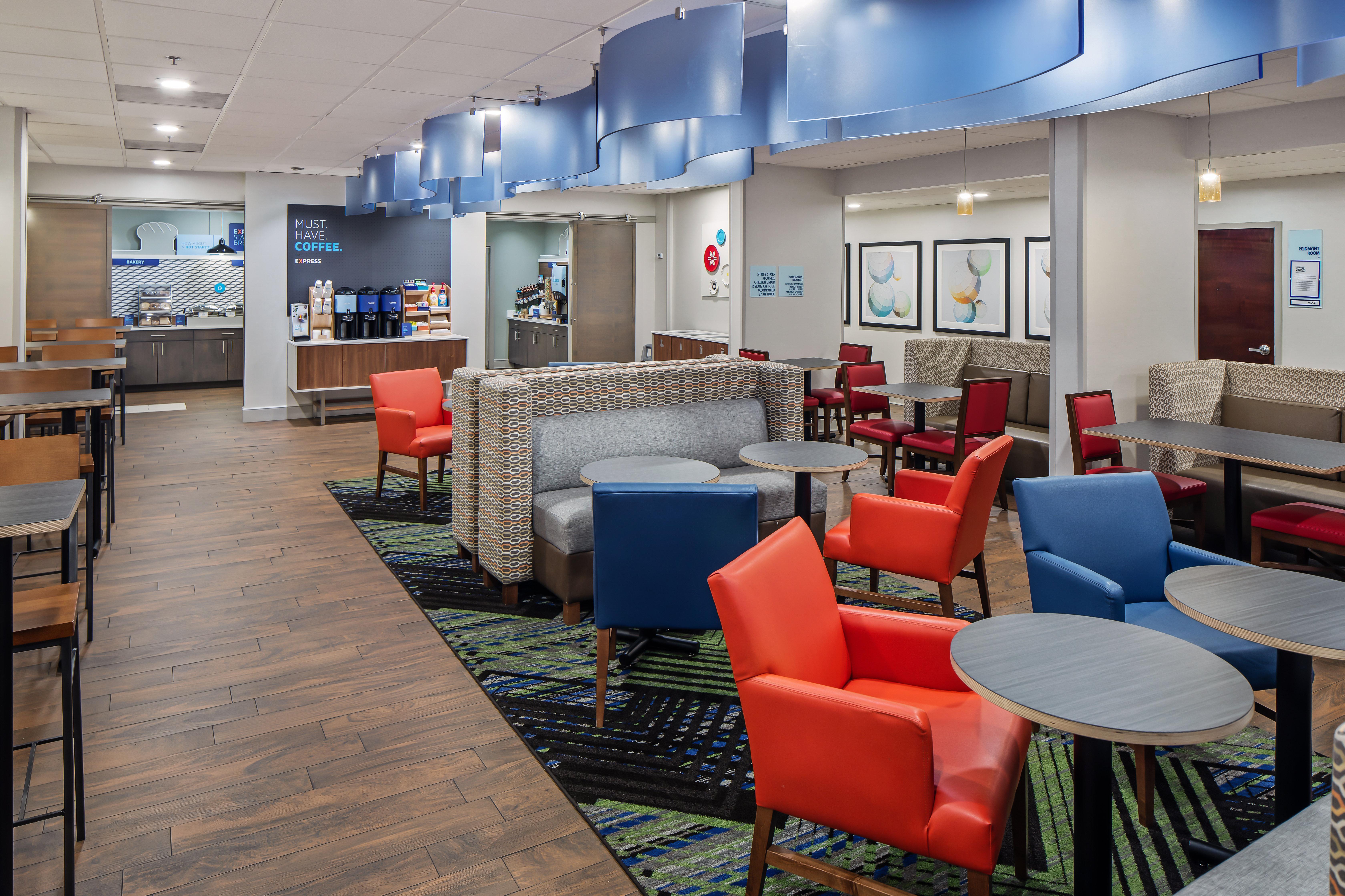 Holiday Inn Express Atlanta Airport-College Park By Ihg Buitenkant foto