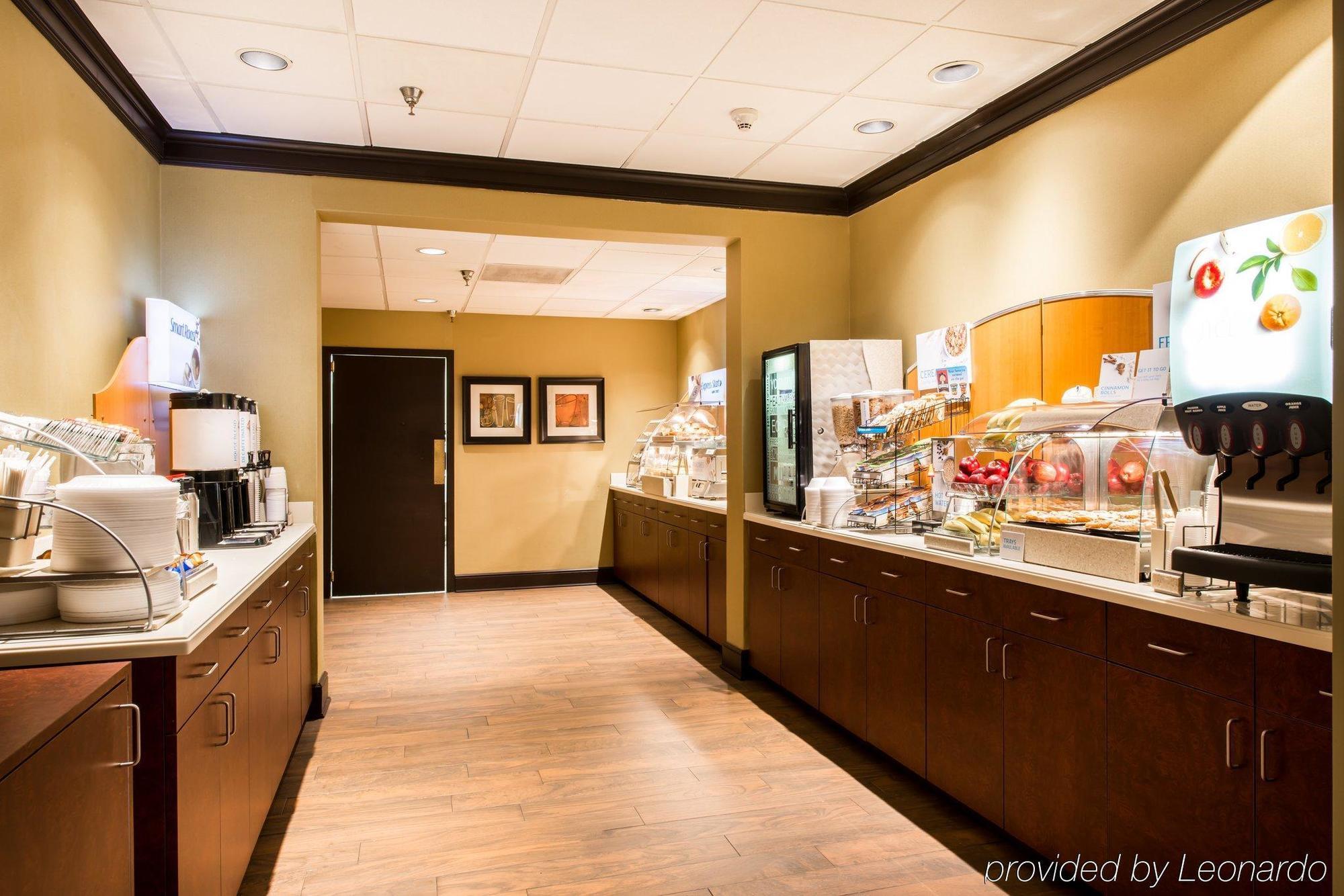 Holiday Inn Express Atlanta Airport-College Park By Ihg Buitenkant foto