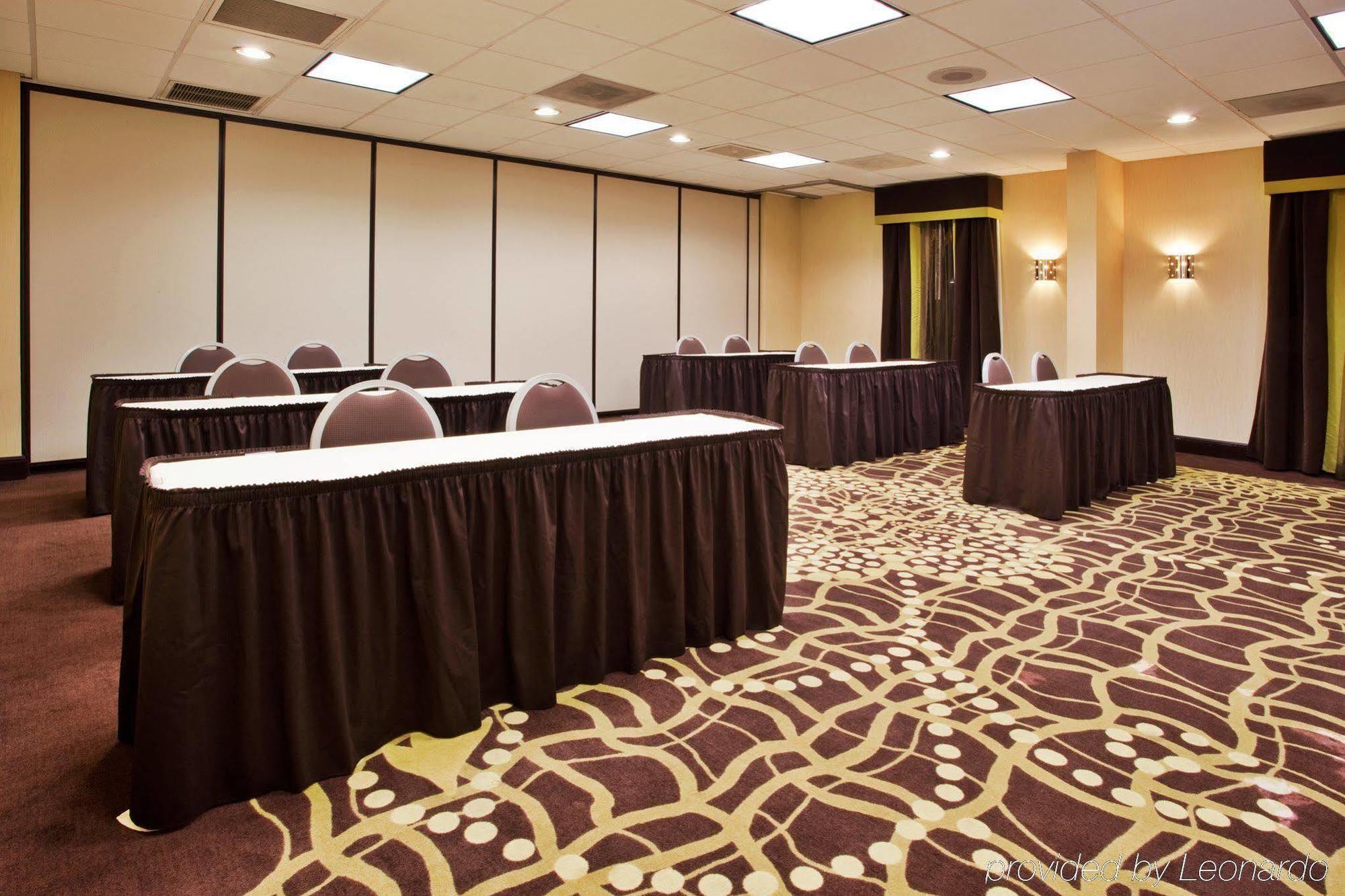 Holiday Inn Express Atlanta Airport-College Park By Ihg Buitenkant foto