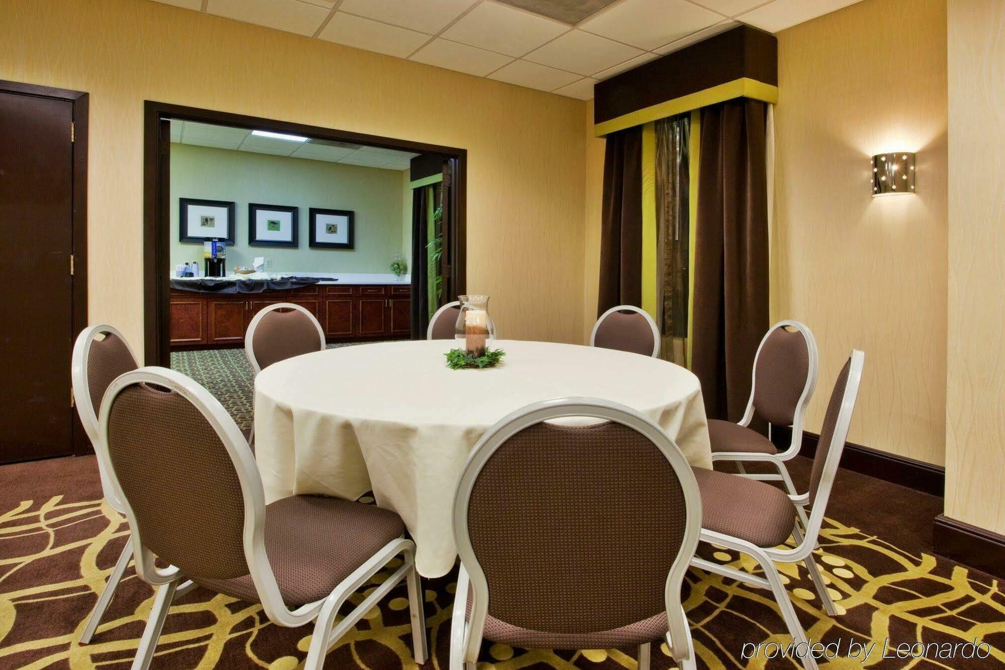 Holiday Inn Express Atlanta Airport-College Park By Ihg Buitenkant foto